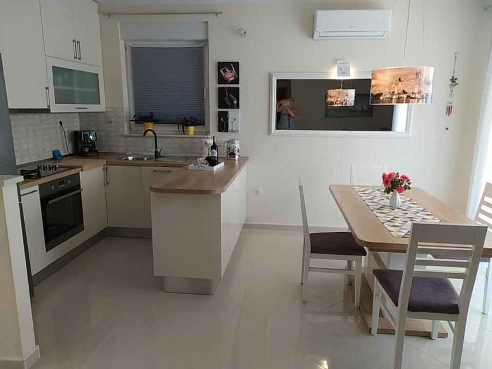 Apartman PEJIC,Makarska,Veliko Brdo Bagian luar foto